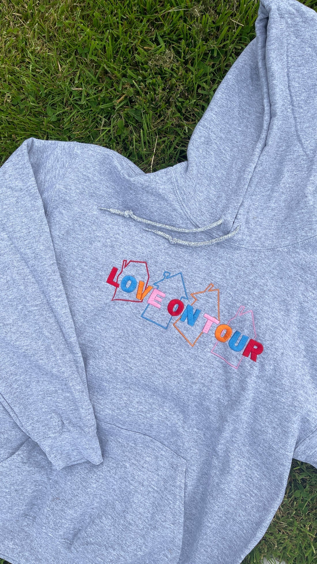 Love on Tour Embroidered Sweatshirt/Hoodie
