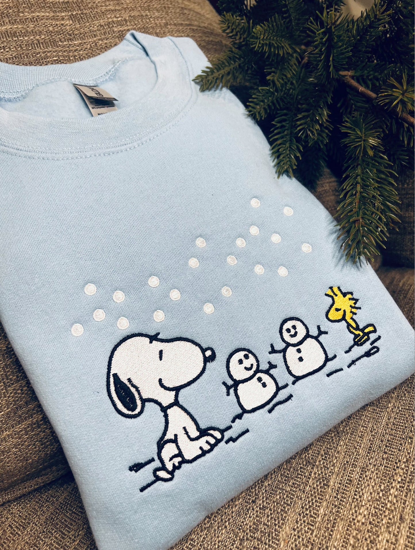 Snoopy And Woodstock Christmas Snowman Embroidered Sweatshirt/Hoodie