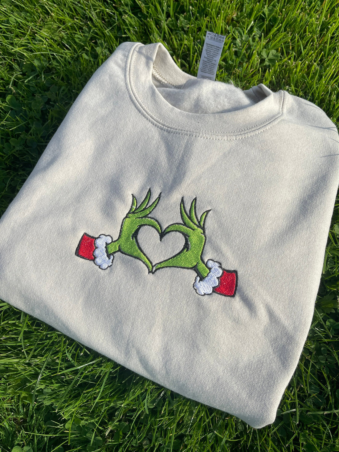 Grinch Heart Hands Embroidered Sweatshirt/Hoodie