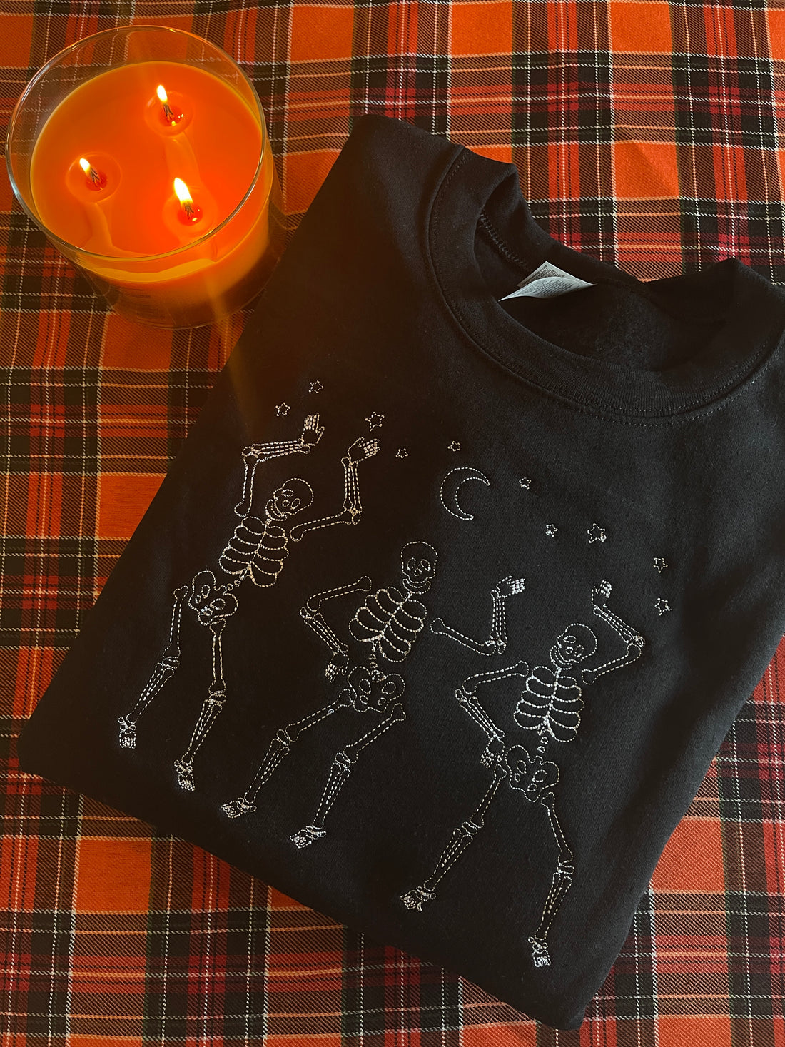 Dancing Skeleton Embroidered Sweatshirt/Hoodie