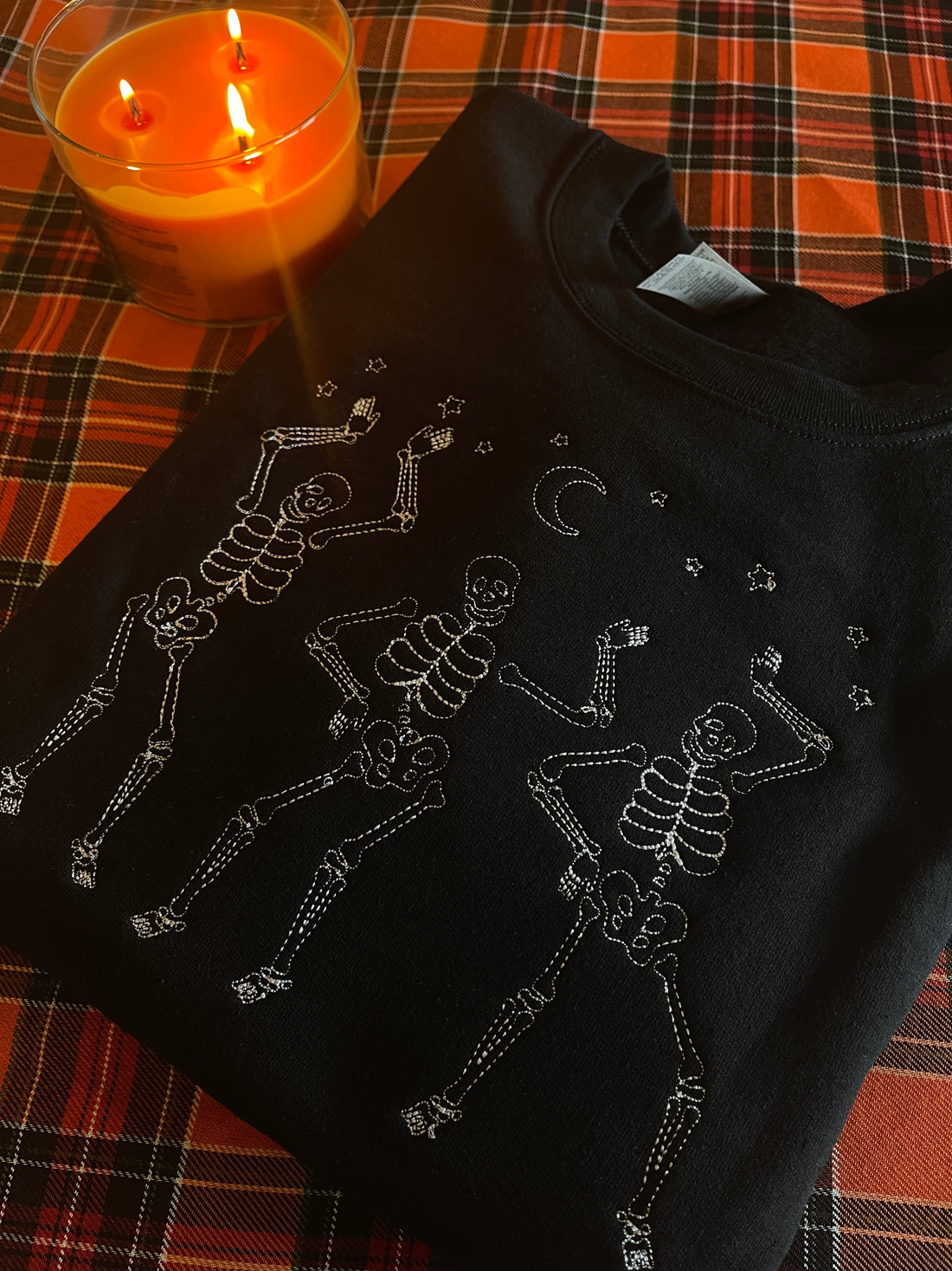 Dancing Skeleton Embroidered Sweatshirt/Hoodie